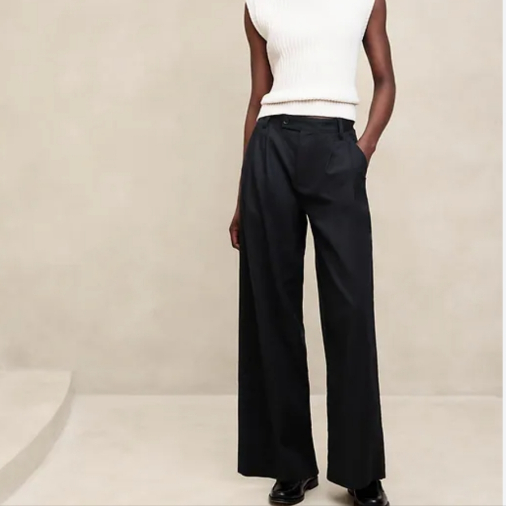 Banana Republic Black Wide-Leg Trousers